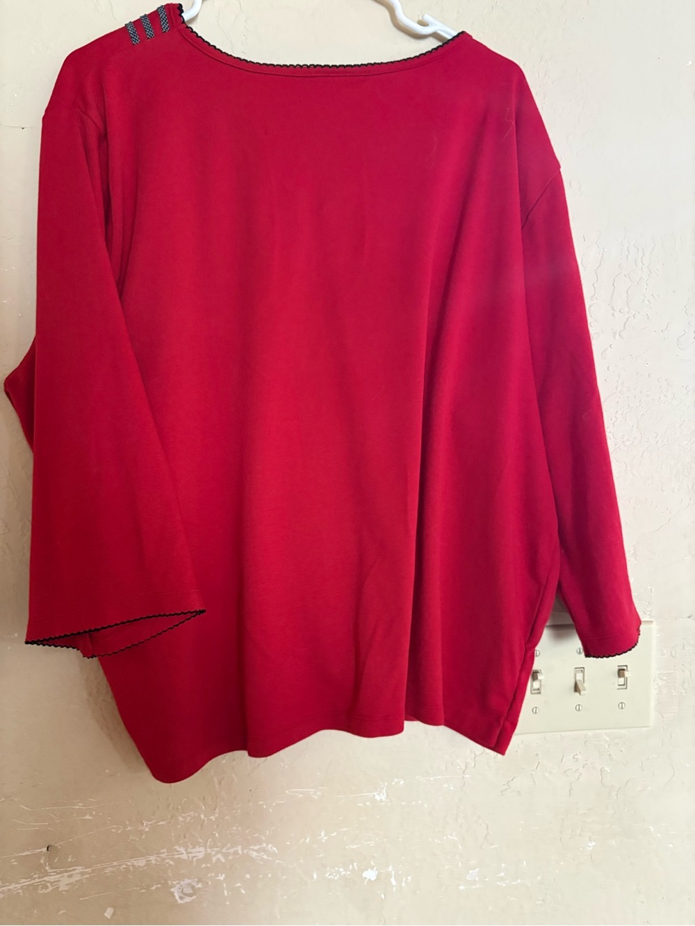 Alfred Dunner Red V-Neck Tunic with Silver Beaded Trim - Picture 2 of 6